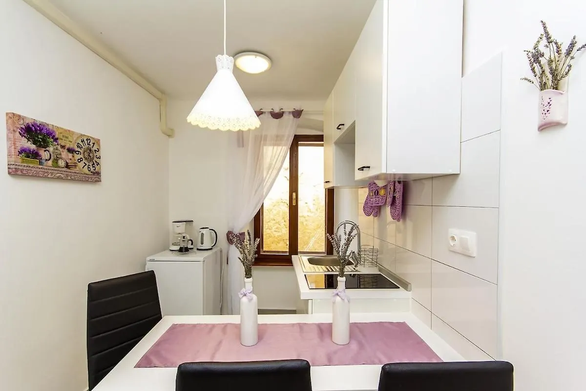 Adriatic Pearl Arena Apartment Pula