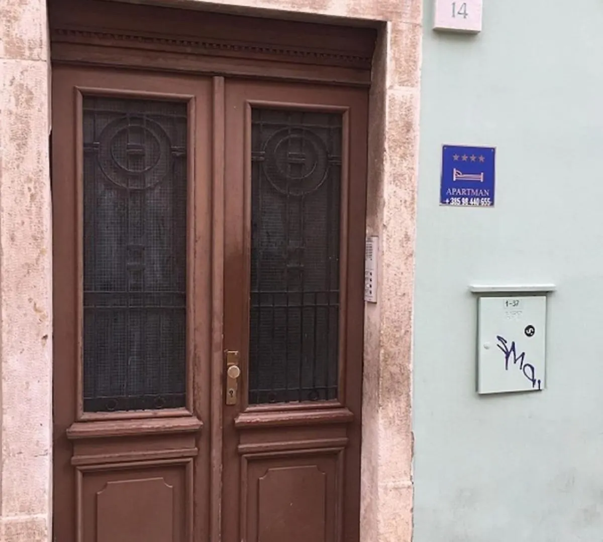 Adriatic Pearl Arena Apartment Pula