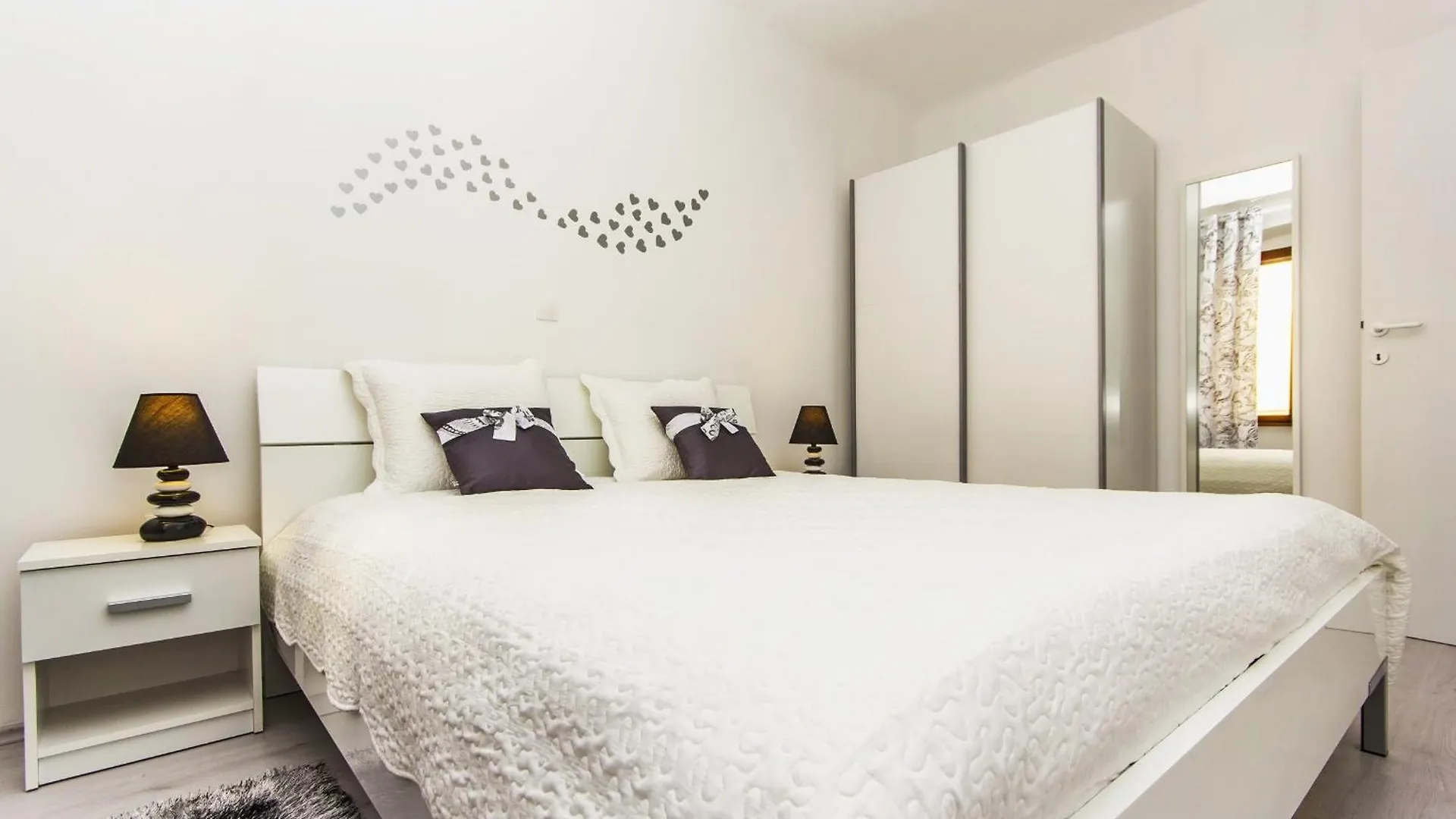 Adriatic Pearl Arena Apartment Pula Croatia